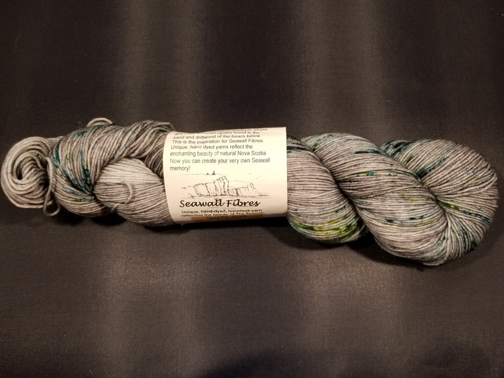 Quartz Sock Yarn - Hornblende Feldspar