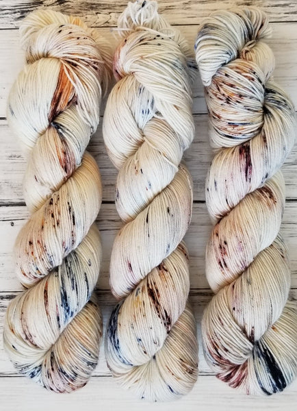 Quartz Sock - Speckled Blue Thunderegg