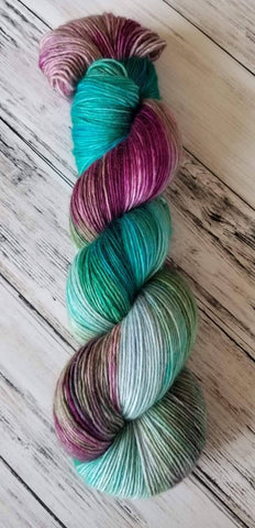 Pumice Single Ply Fingering Weight Yarn - Peacock Agate