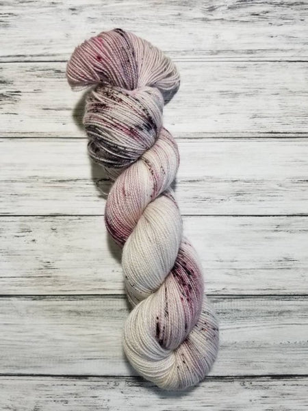 Metamorphic Worsted Yarn - Rubellite
