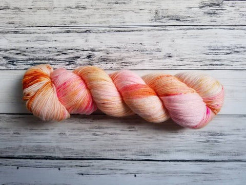 Gypsum MCN Fingering - Speckled Flame Tourmaline